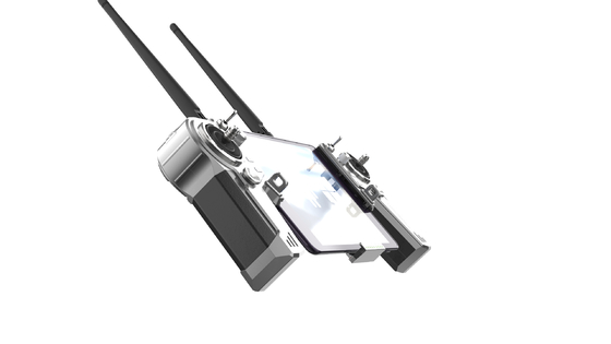 ট্যাবলেট ডিভাইস 1060g 806-826MHz সহ IP 53 Uav ড্রোন কন্ট্রোলার